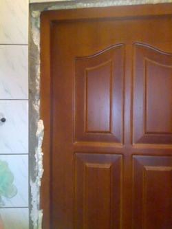 Советы по заделыванию швов после установки дверной коробки